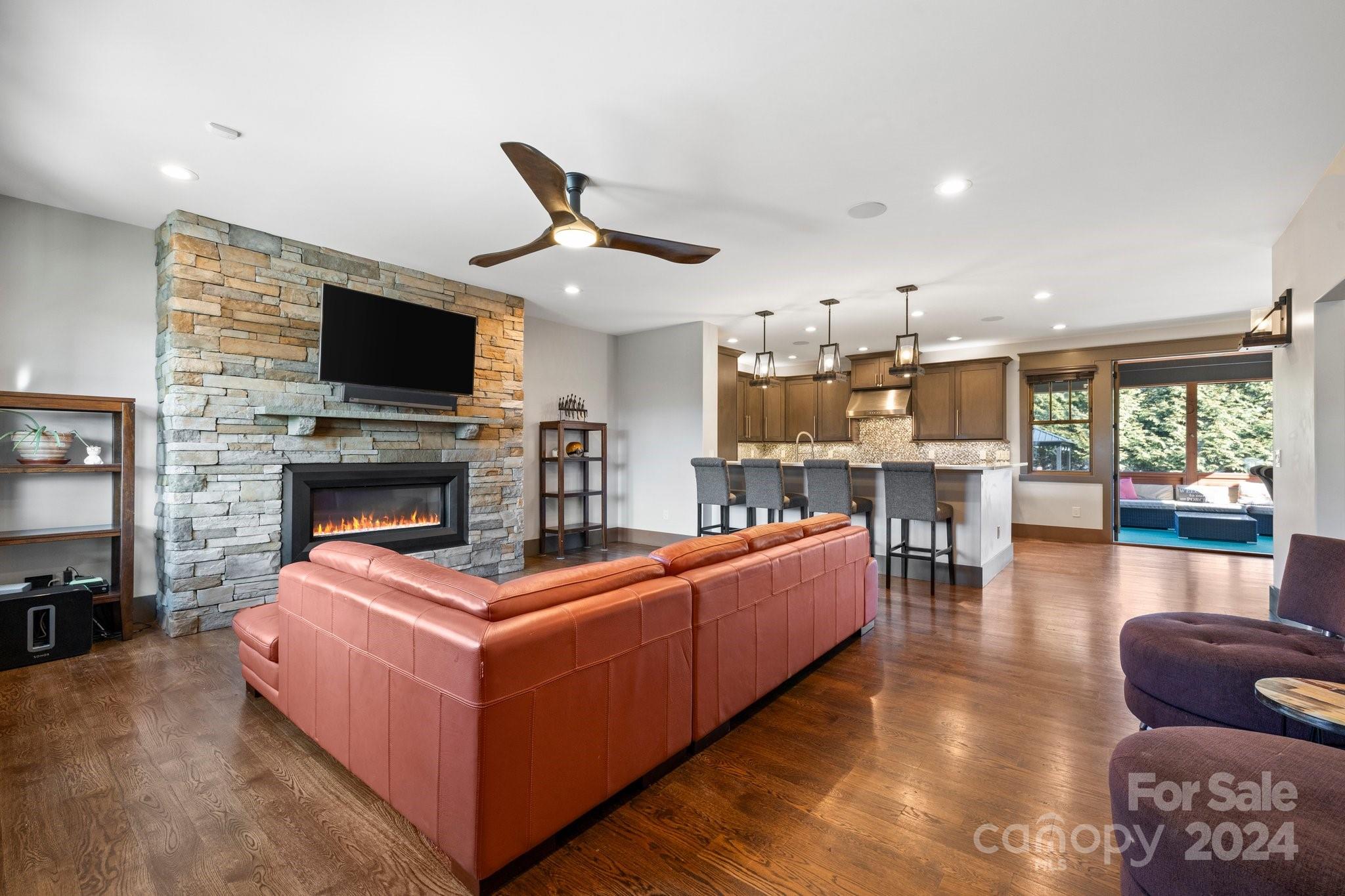 The Grove At Haw Creek - Residential