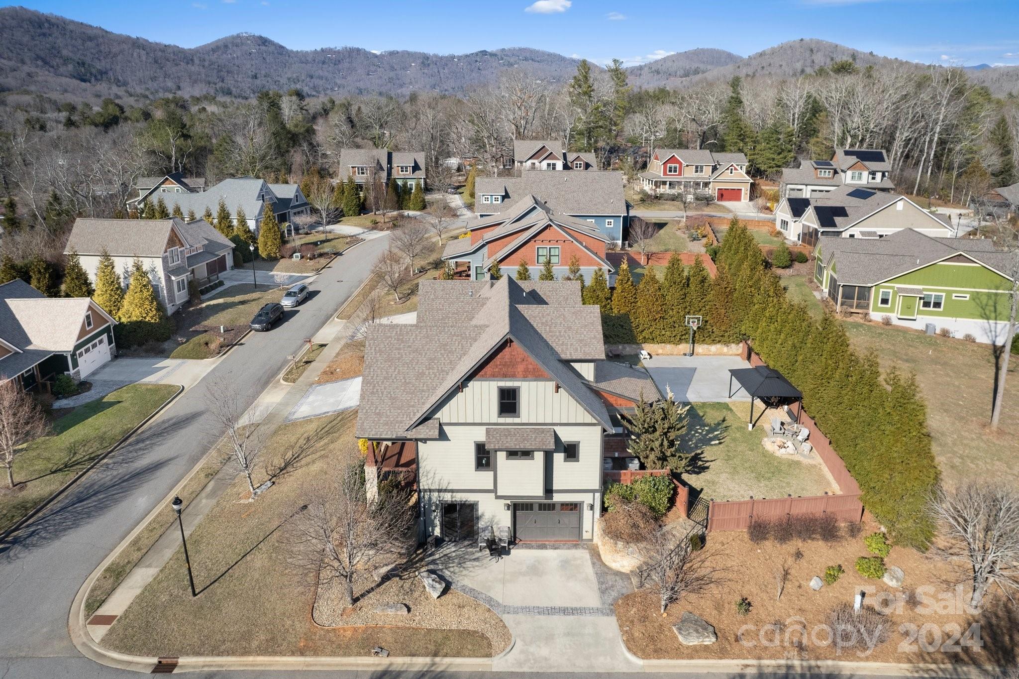 The Grove At Haw Creek - Residential