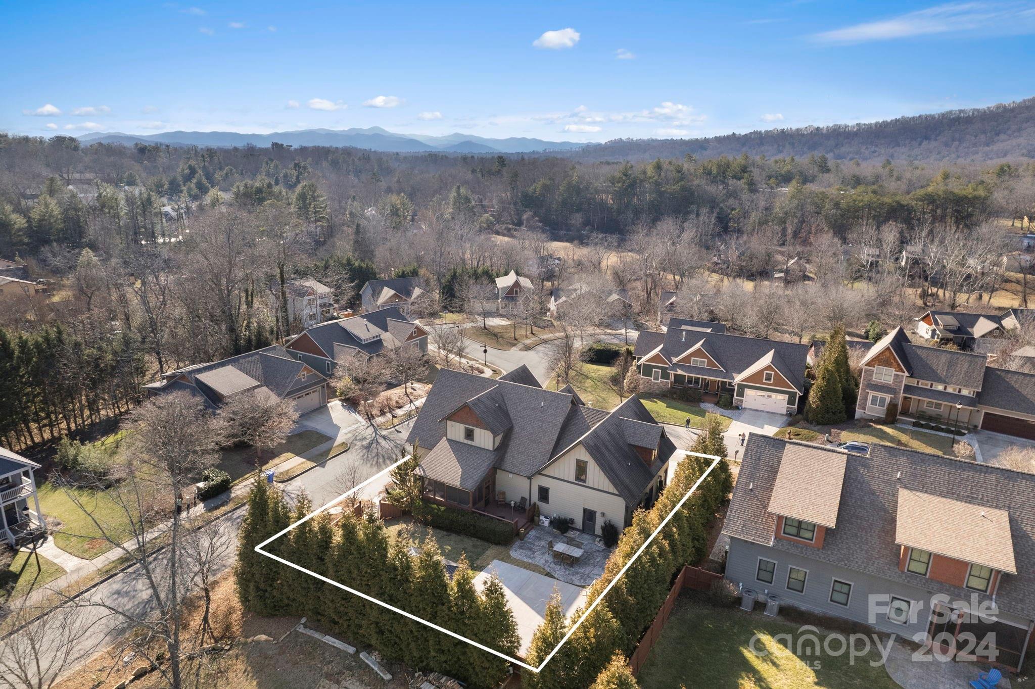 The Grove At Haw Creek - Residential