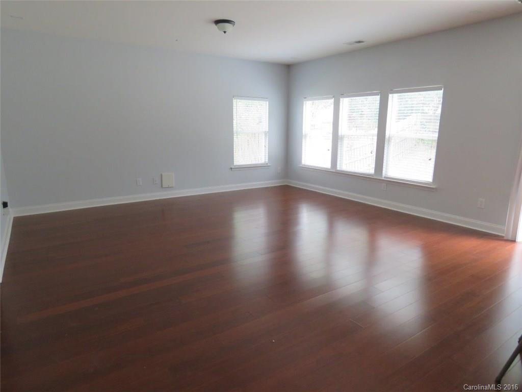 English Trails - Residential Lease