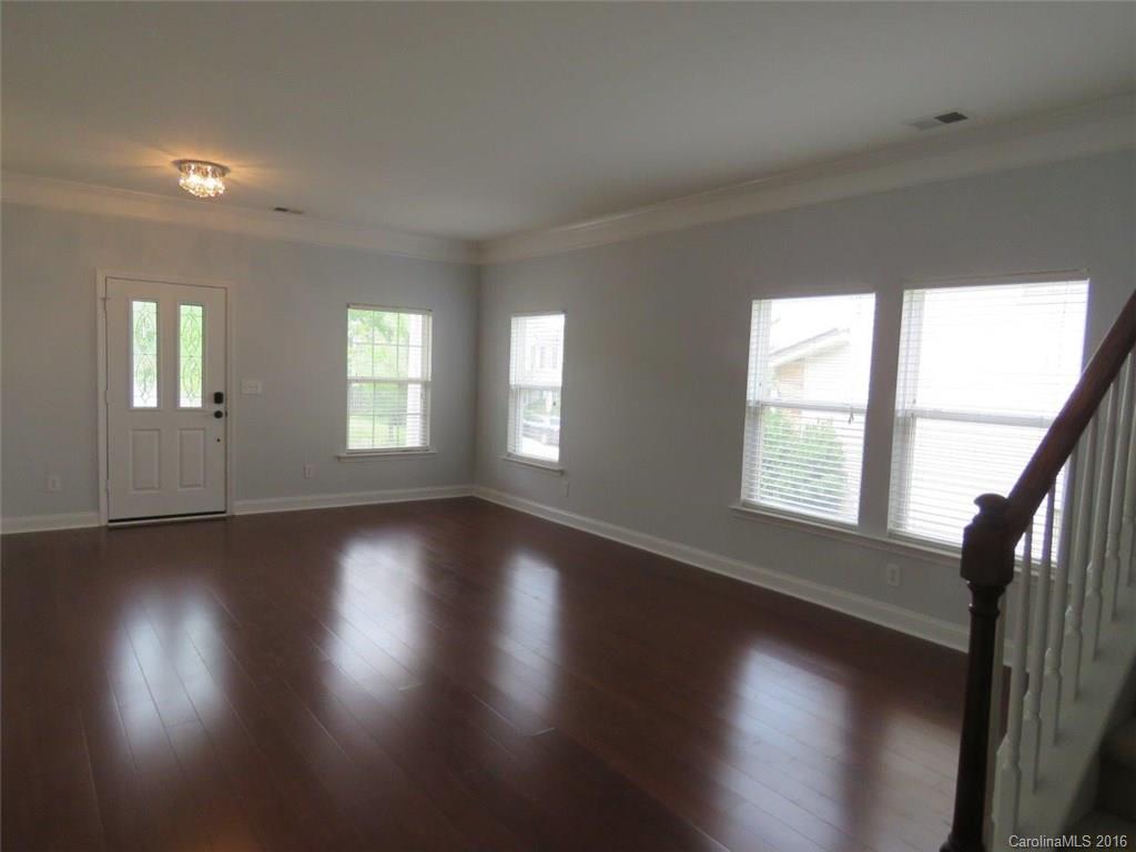 English Trails - Residential Lease