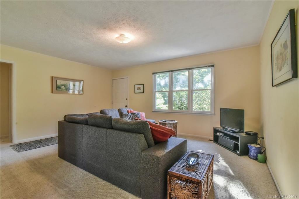 Dogwood Knolls - Residential