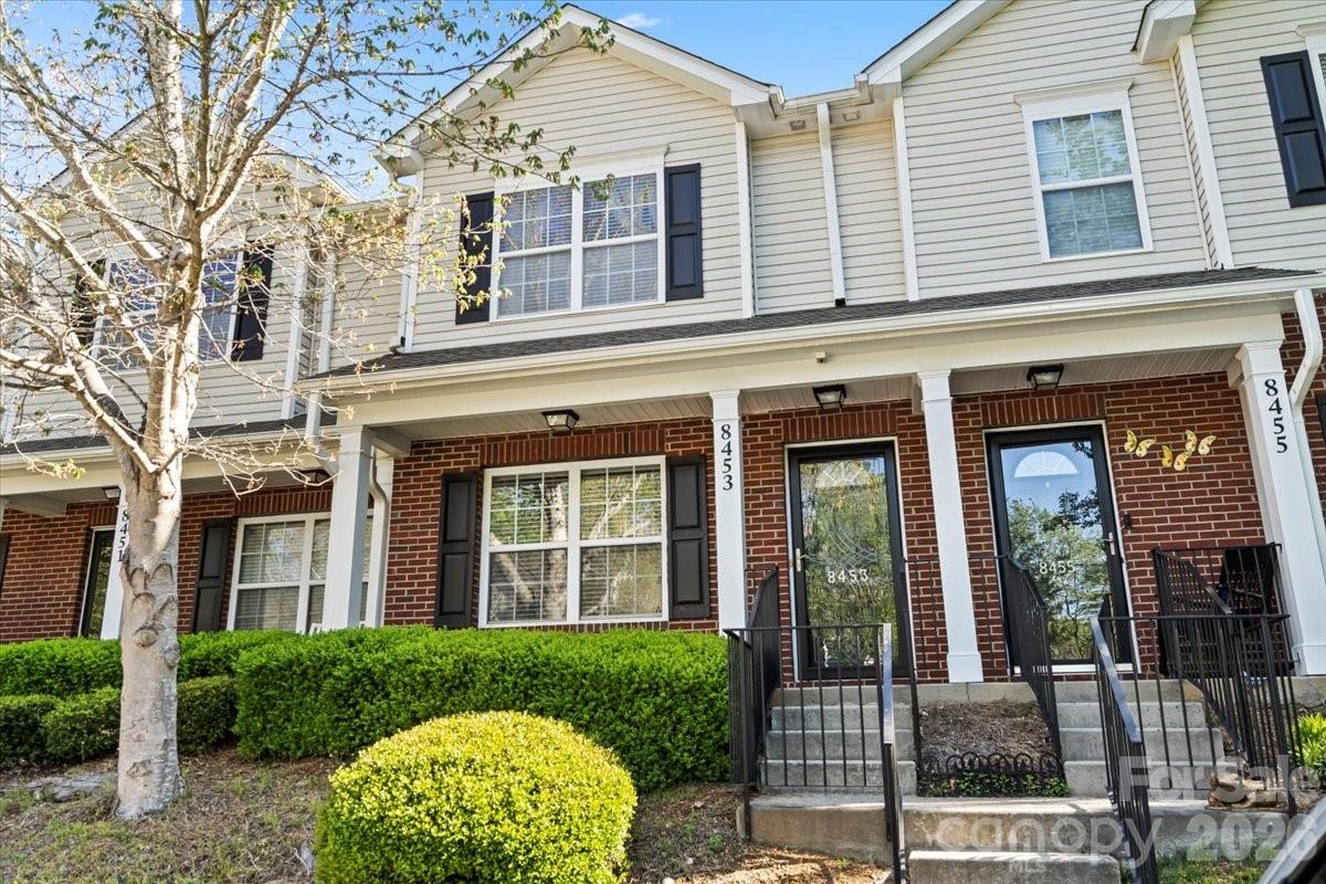 8453 Big Creek Court, Charlotte, NC, 28105
