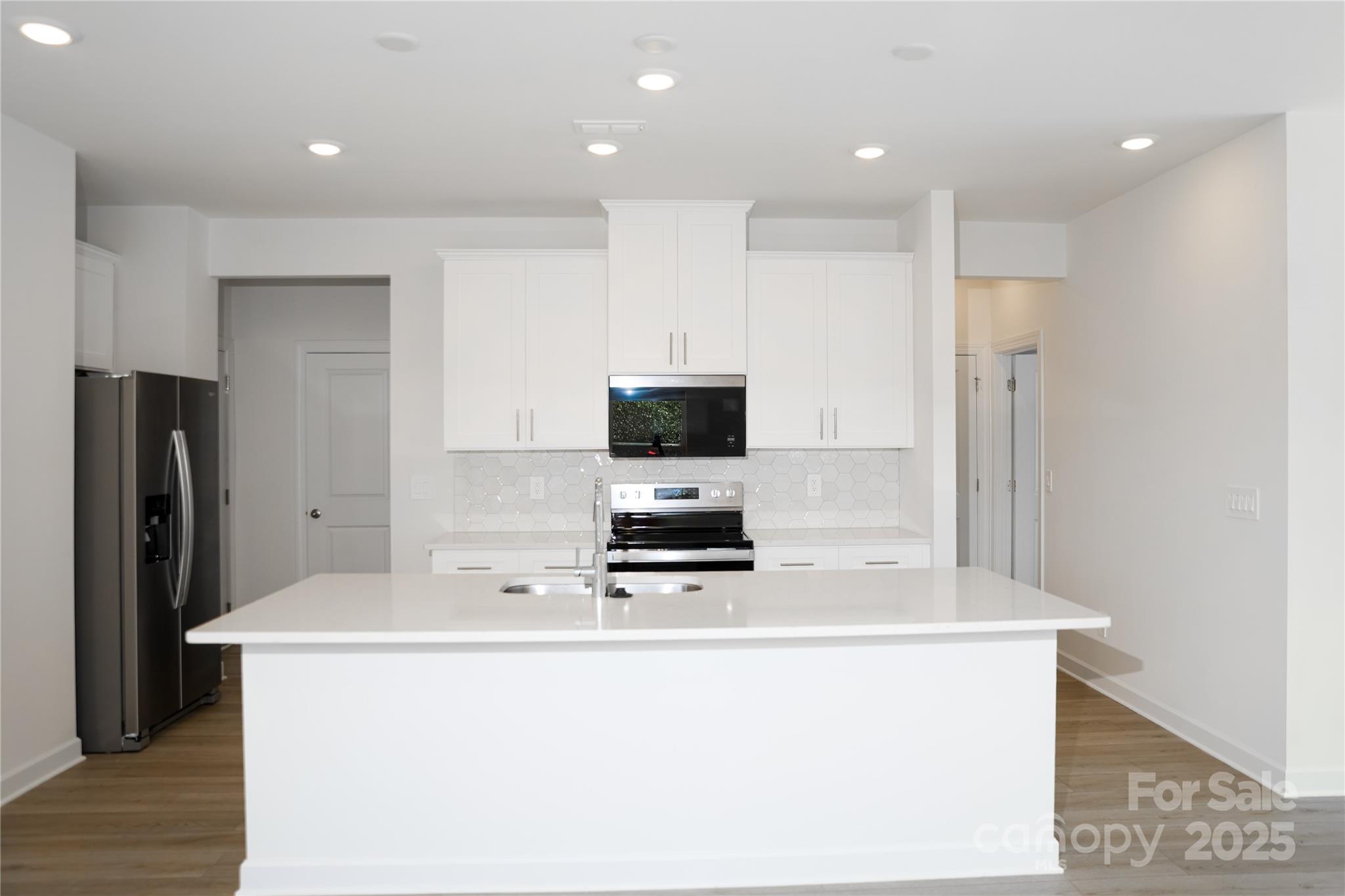 5029 Poplin Valley 40