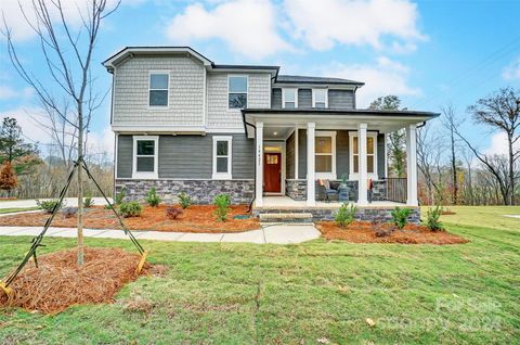 A home in Huntersville