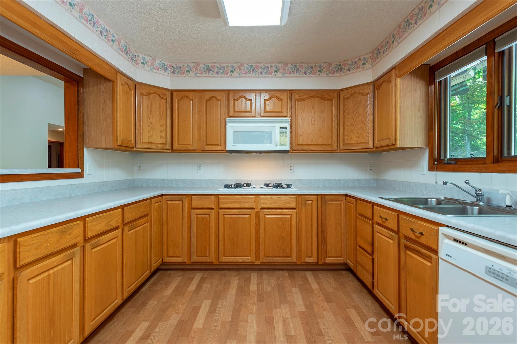 29 Hillcreek Drive