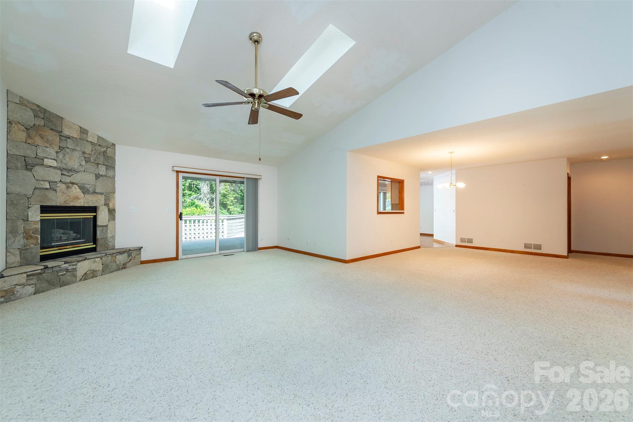 29 Hillcreek Drive