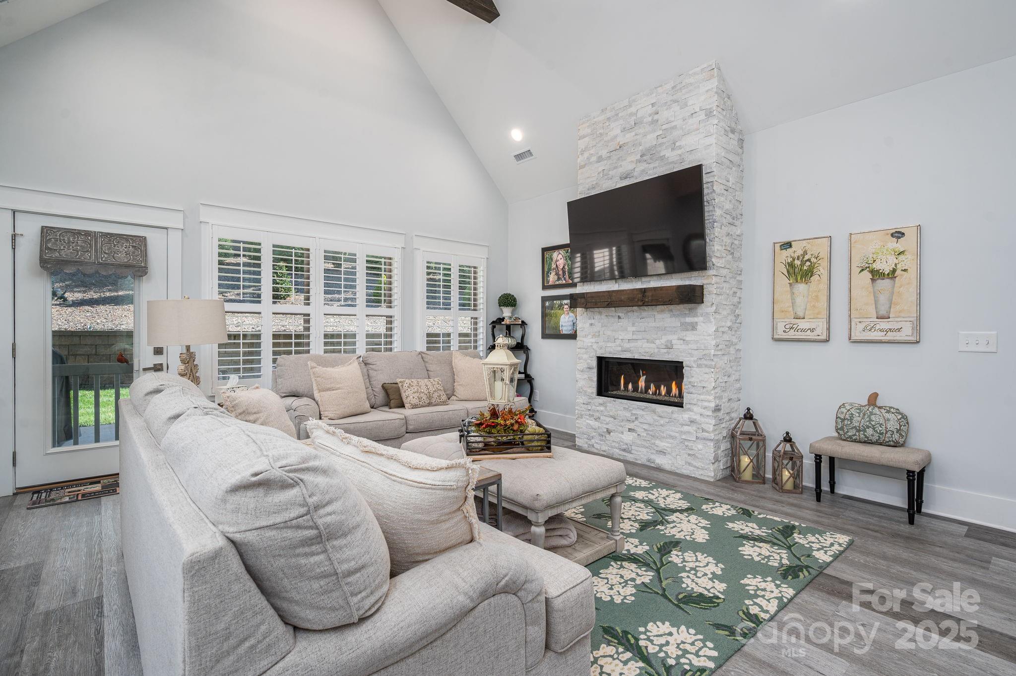 Rock Barn - Residential