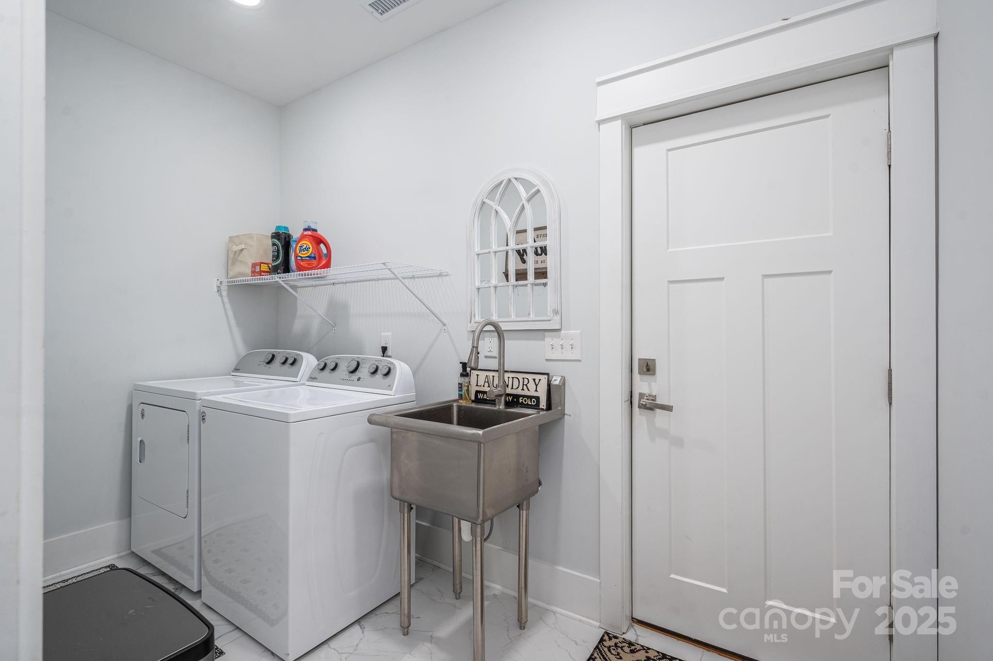 Rock Barn - Residential