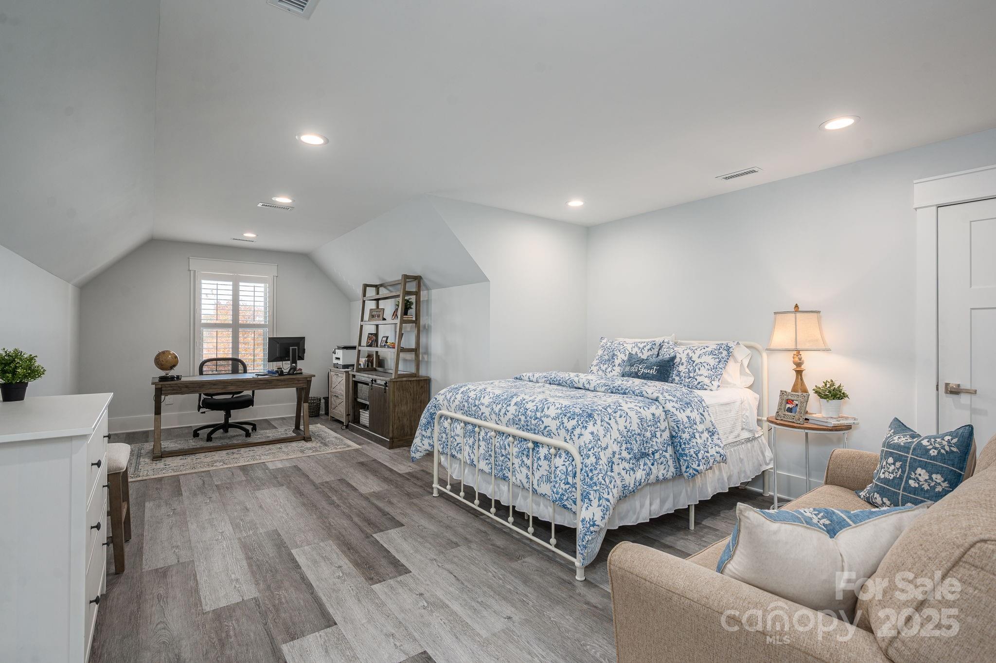 Rock Barn - Residential