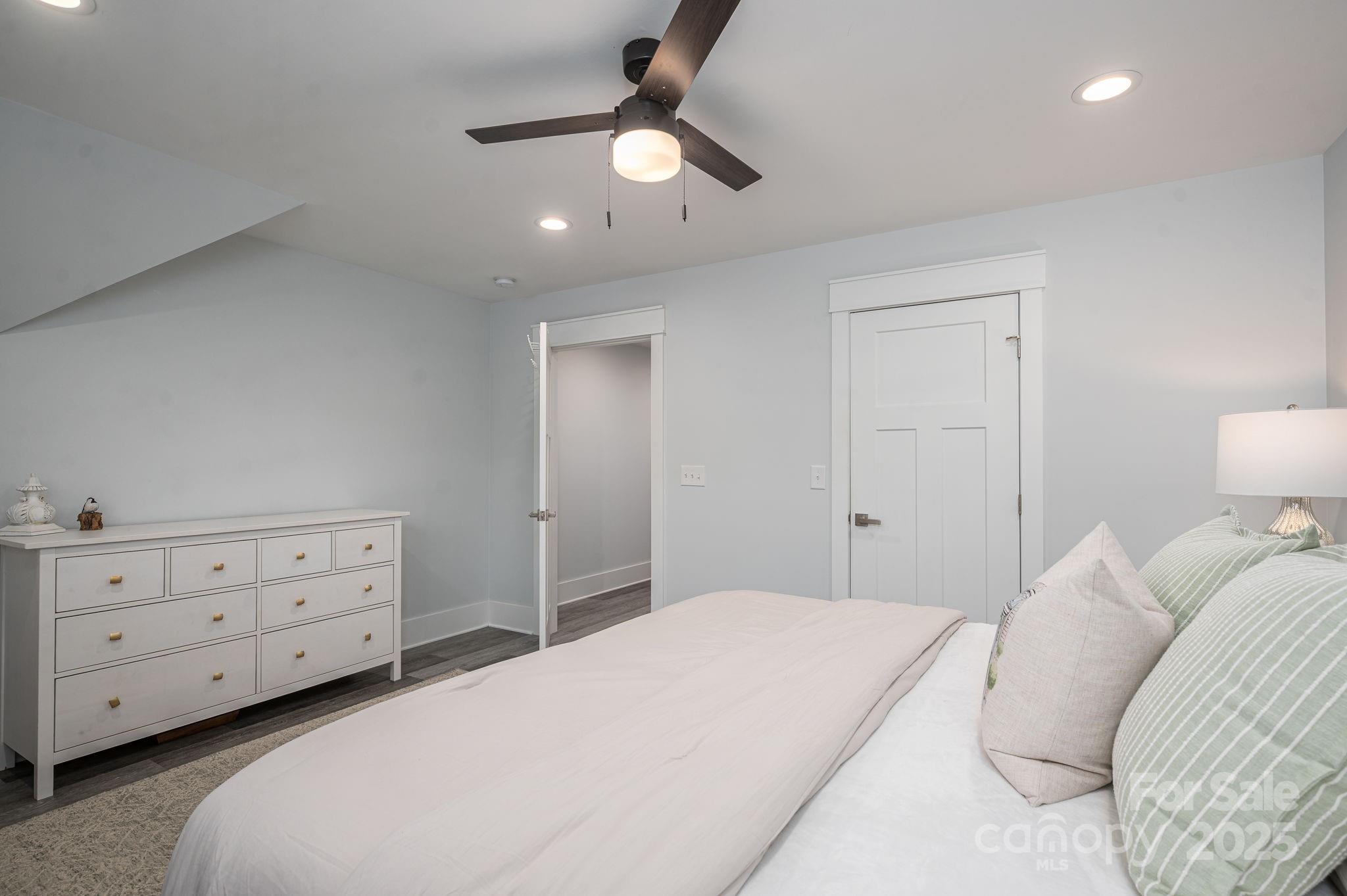 Rock Barn - Residential