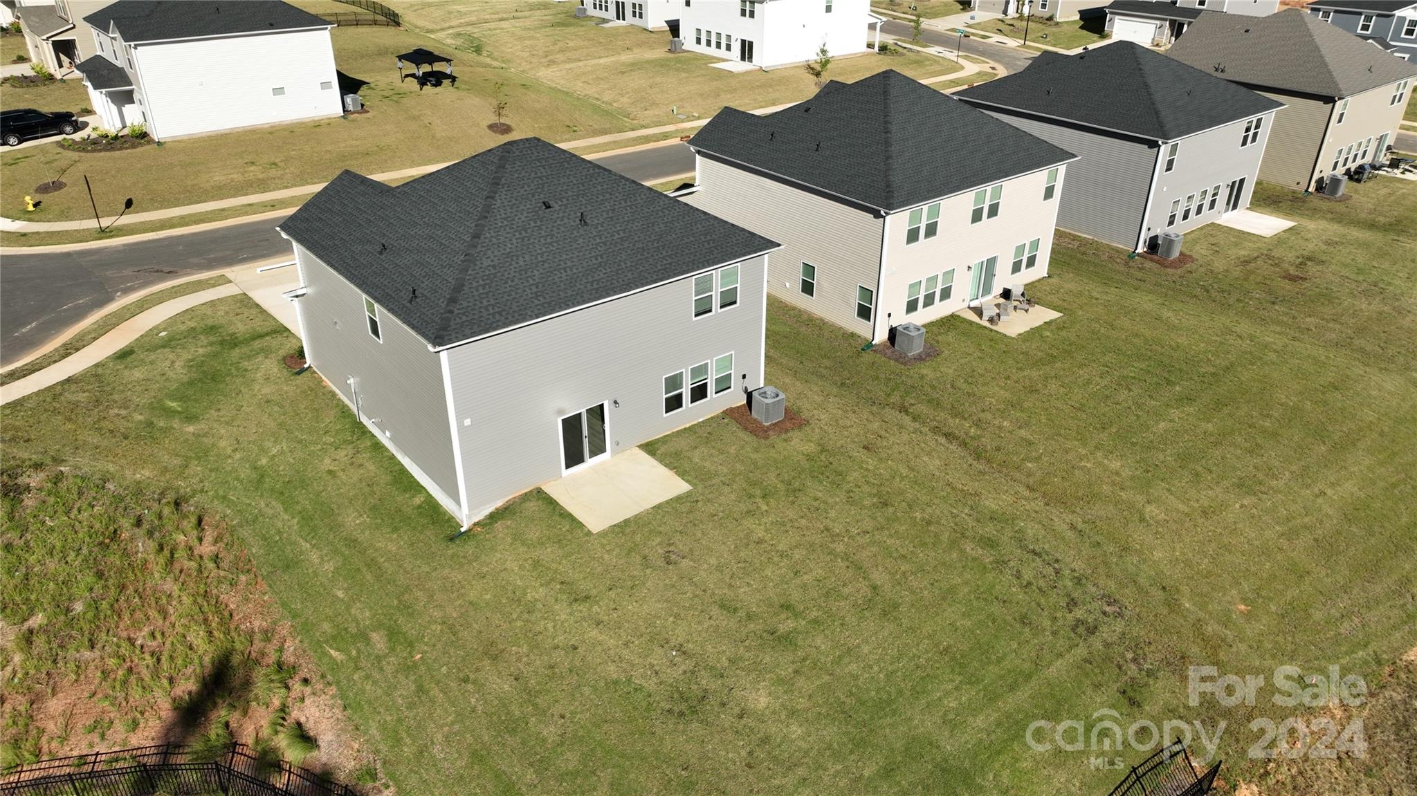 Harper Landing - Residential