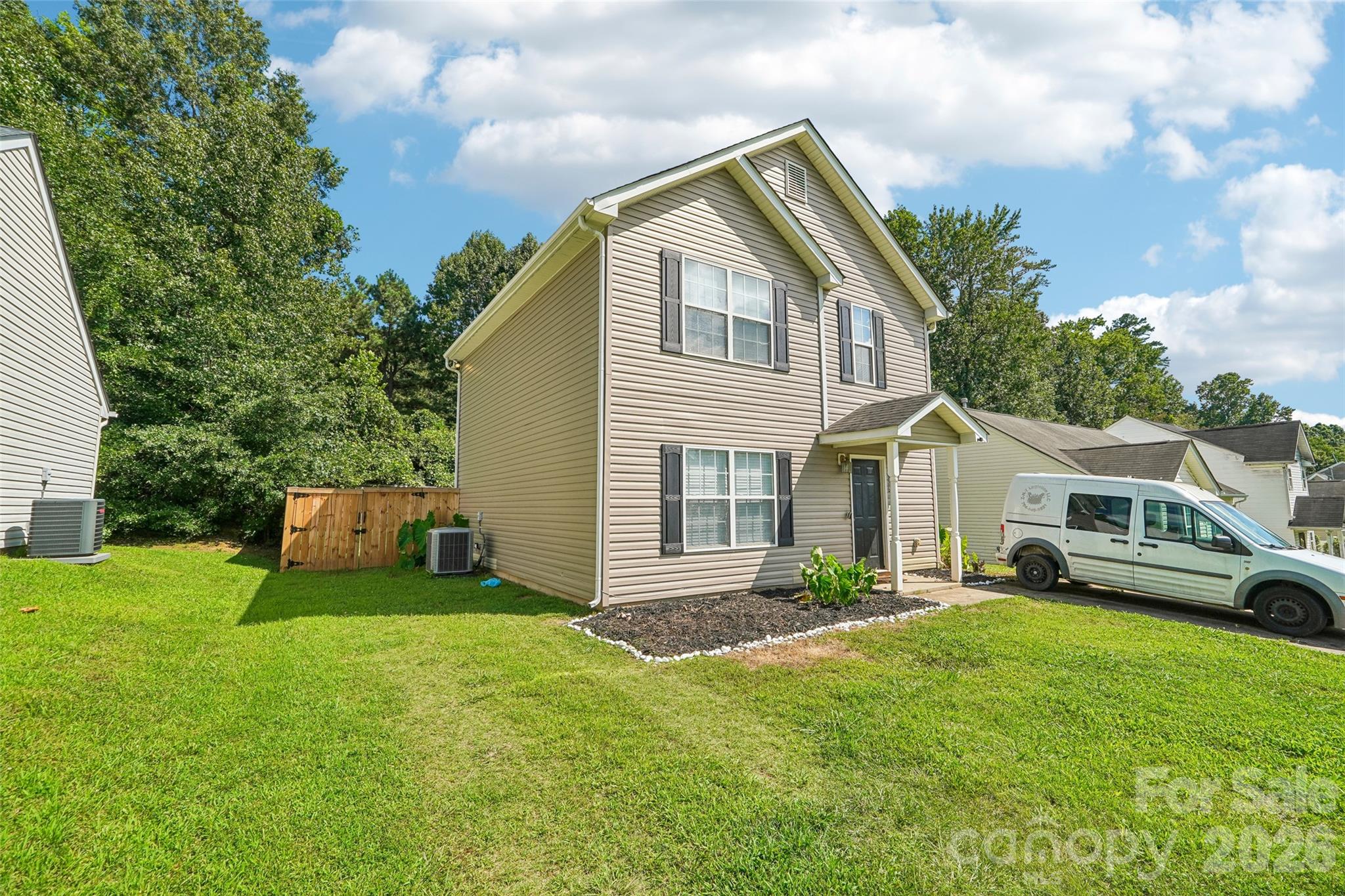 4926 Elizabeth Road