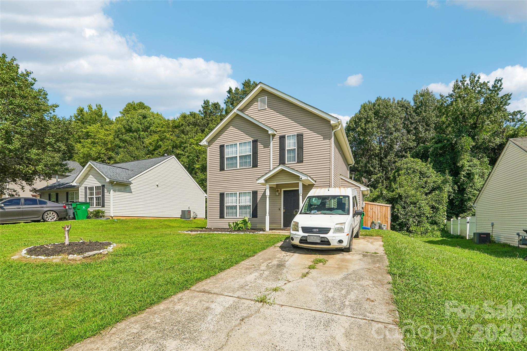 4926 Elizabeth Road