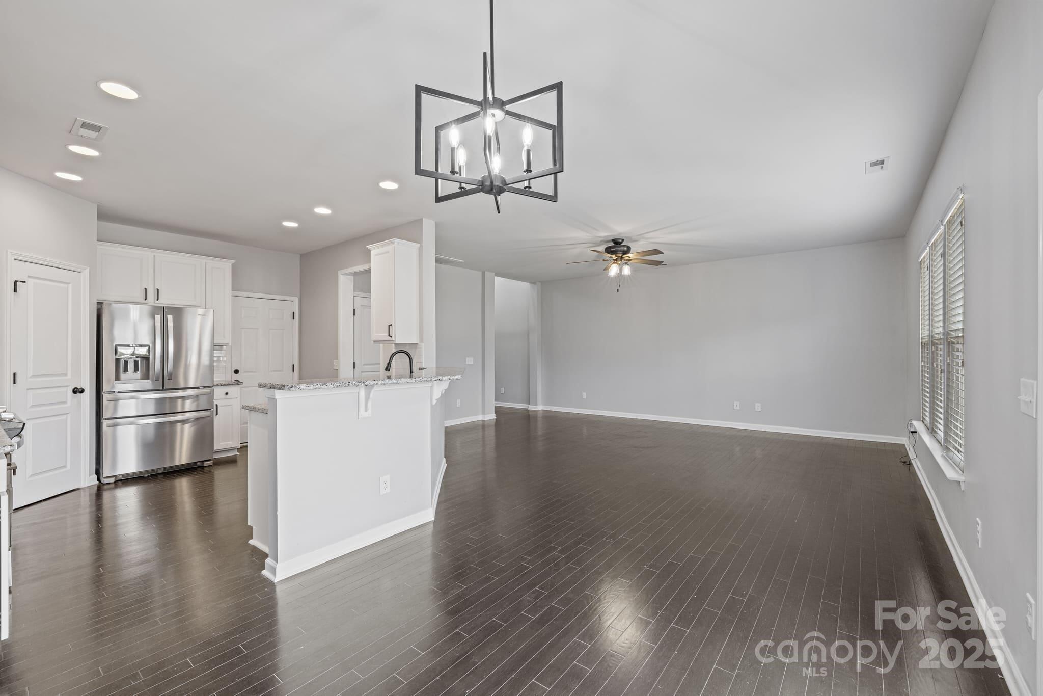 Park South Station - Residential