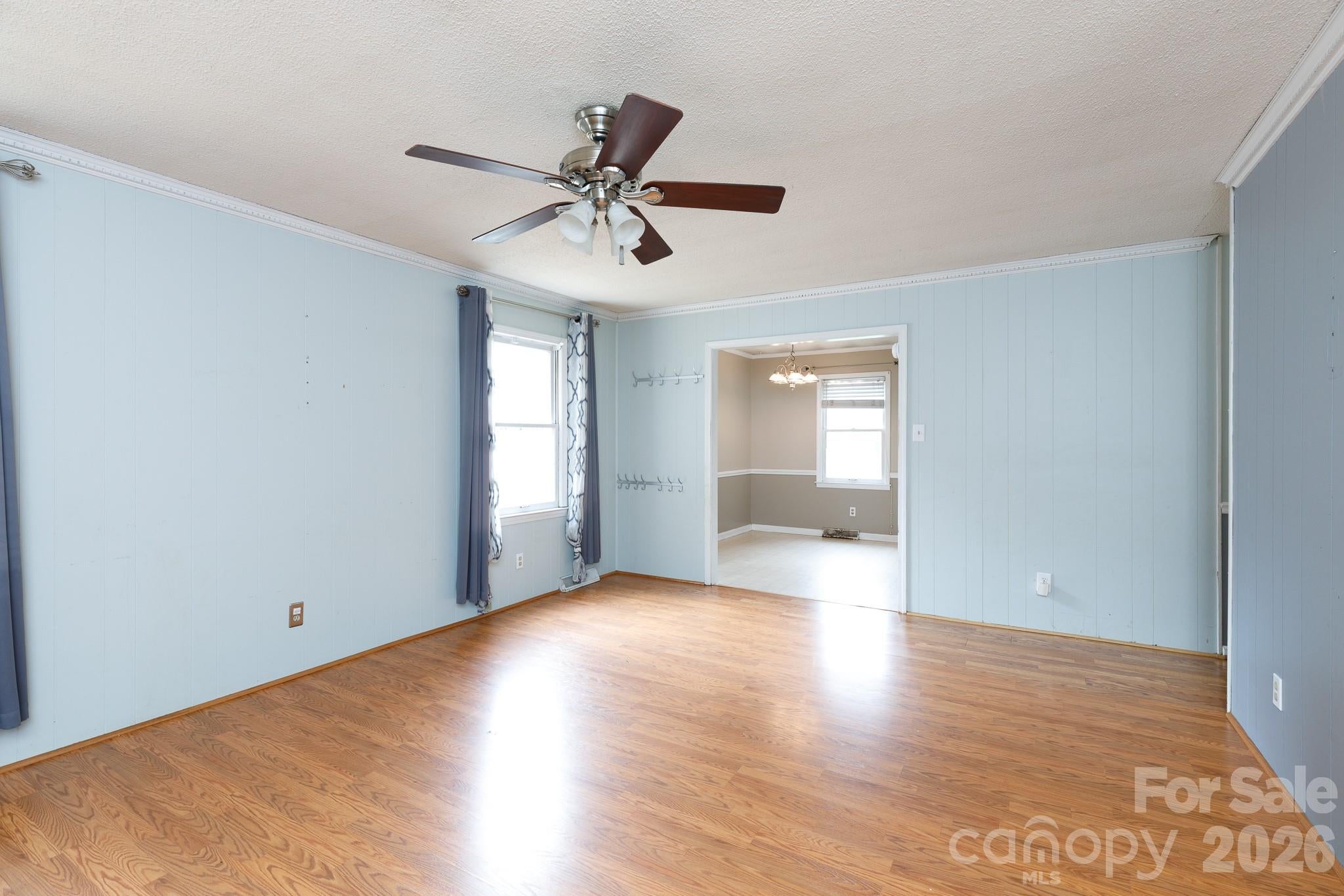 1831 Townes Court