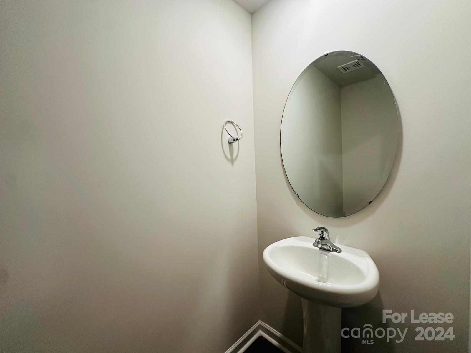 Mallard Creek Towns - Residential Lease