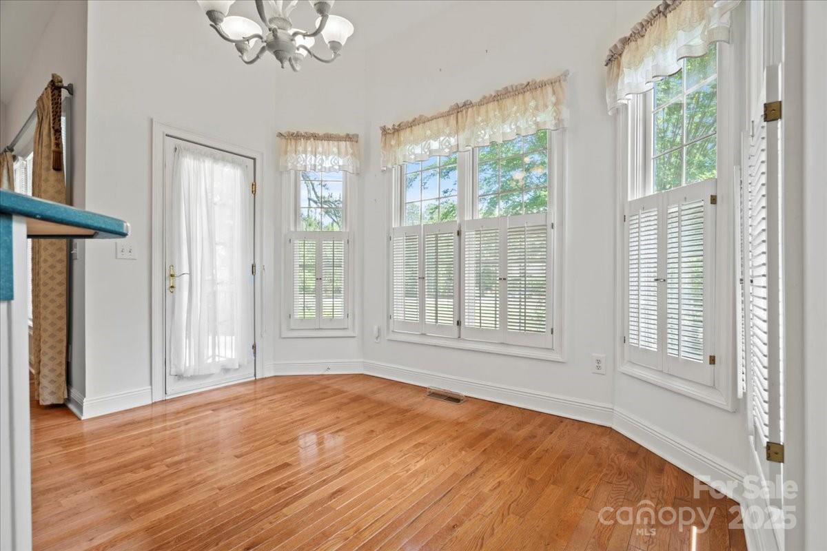 Sherwood Forest - Residential