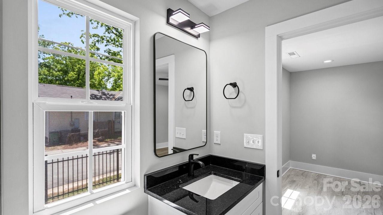 Central Place - Residential