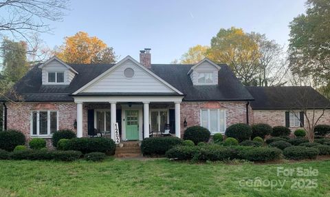 Photo of 1202 E Franklin Street, Monroe, NC 28112 (MLS # 4306620)