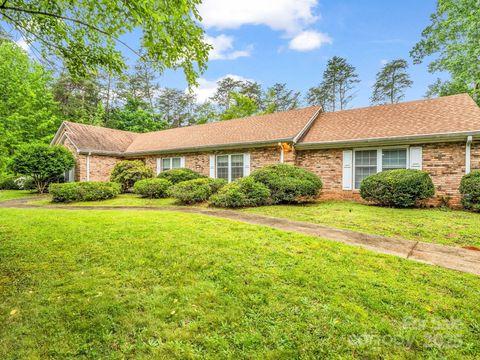 2000 Golf Course Road Columbus NC 28722