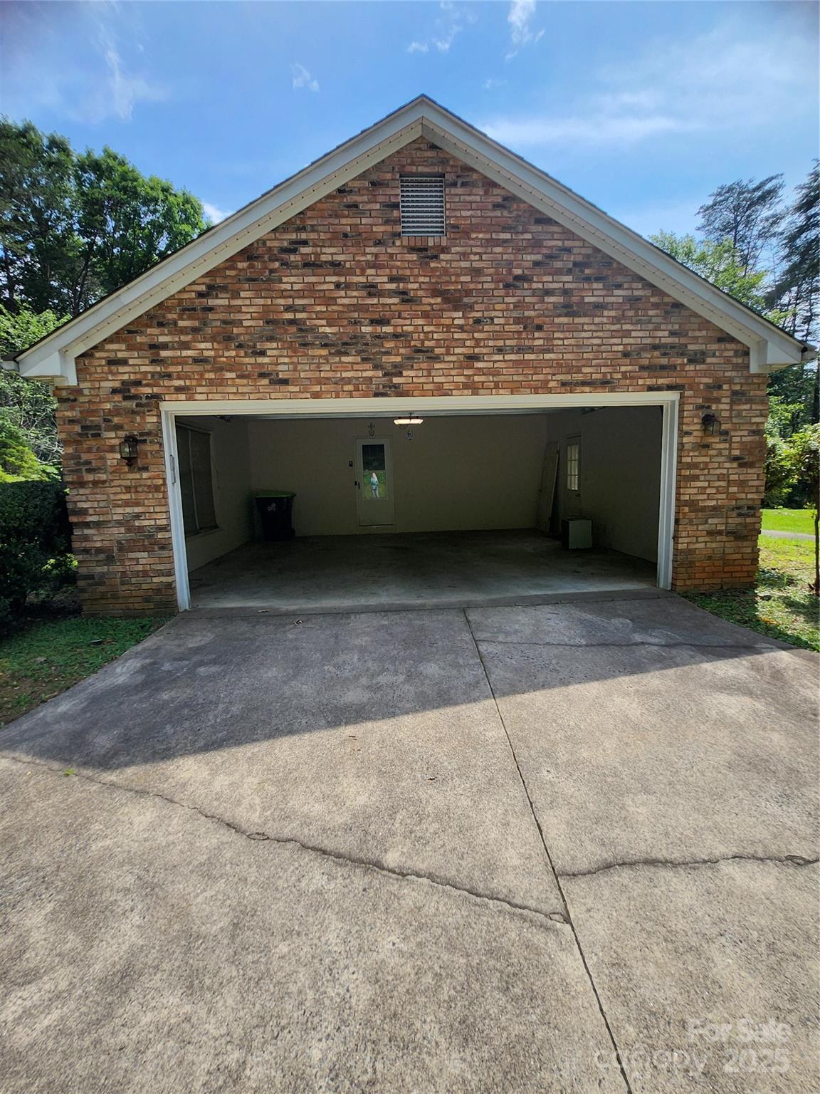 Red Fox - Residential