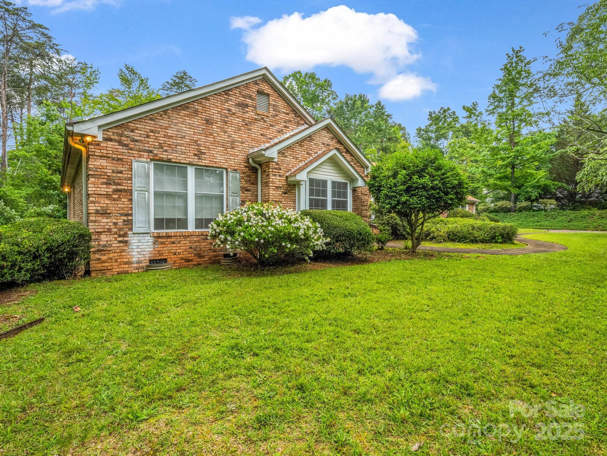 2000 Golf Course Road