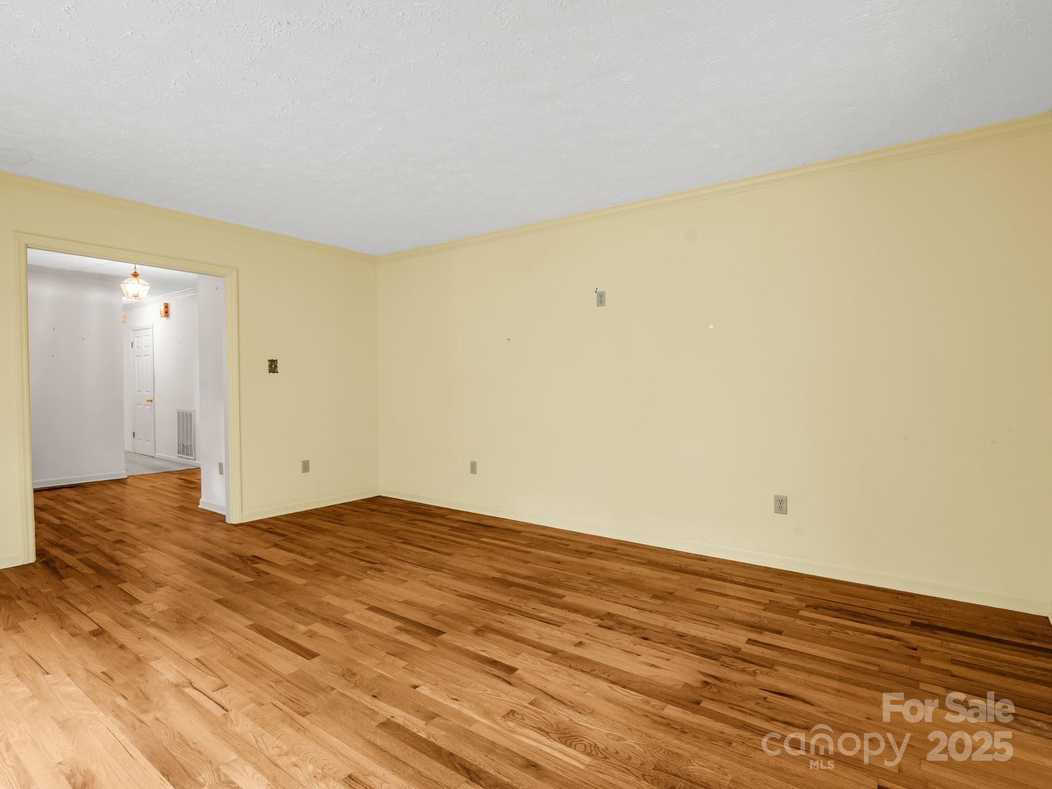 Red Fox - Residential