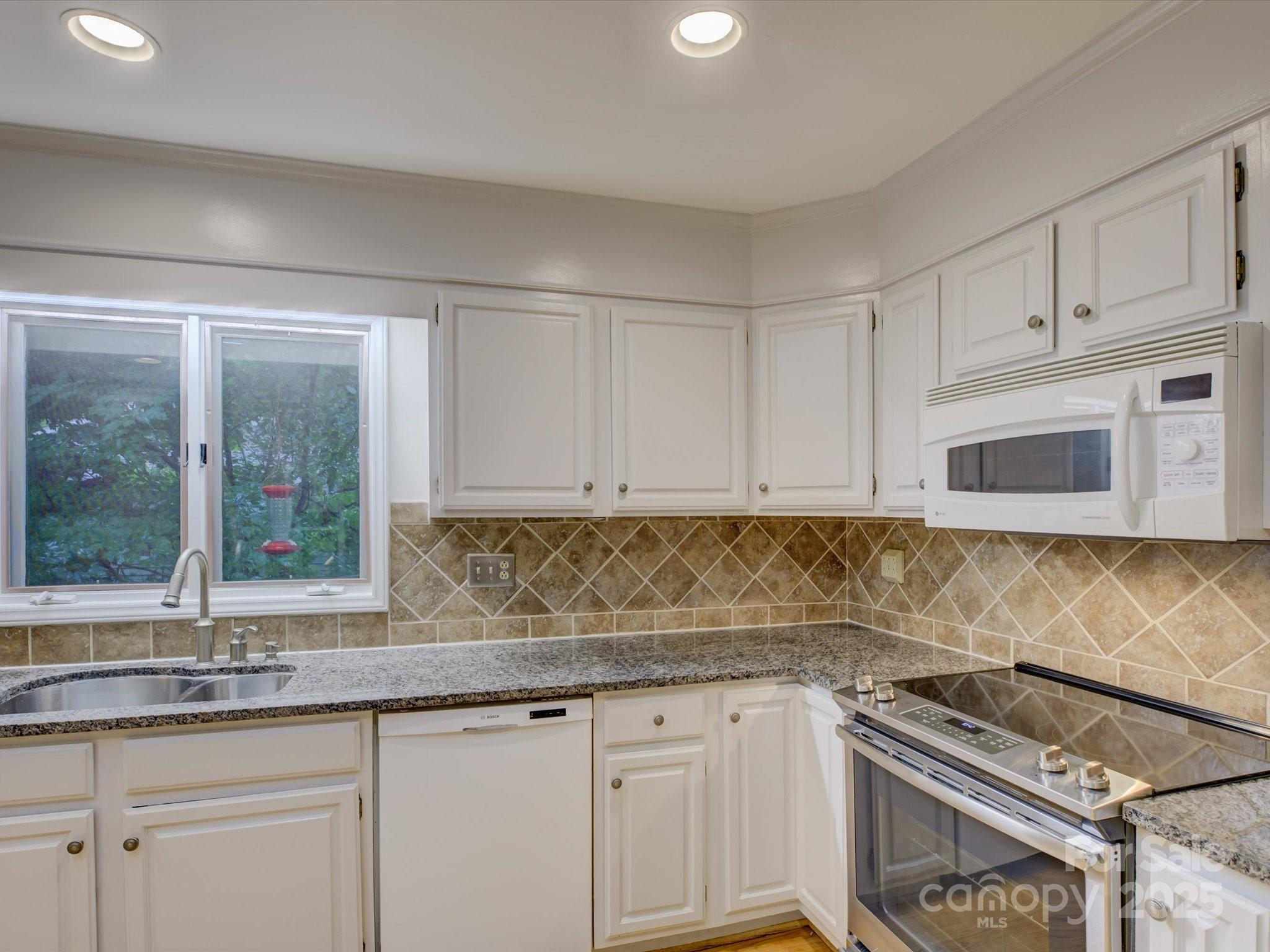 River Hills - Residential