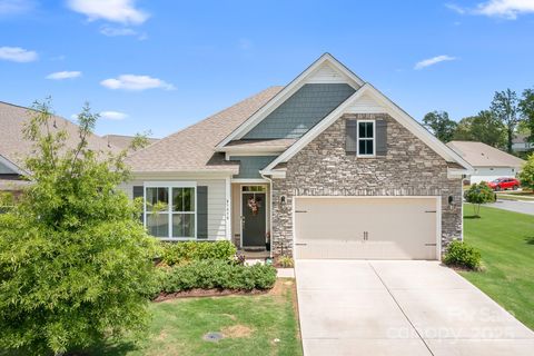 5058 Antebellum Drive Iron Station NC 28080