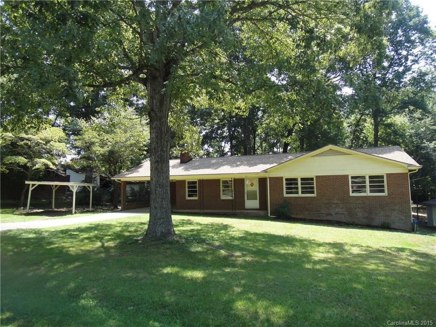 Home has had many recent updates and remodeling. It's move in ready. Just bring your furniture.  Roof replaced in 9/2014. HVAC 6/2009. All new flooring 8/2015.Crown molding and baseboards throughout. Freshly painted.Full basement offers a one car garage parking area, work out area, work space and more.Outside, the lot offers mature hardwoods and plenty of room for your outdoor hobbies.There's also two buildings that can be used for storage, a workshop or a playhouse.Located on a dead end street.