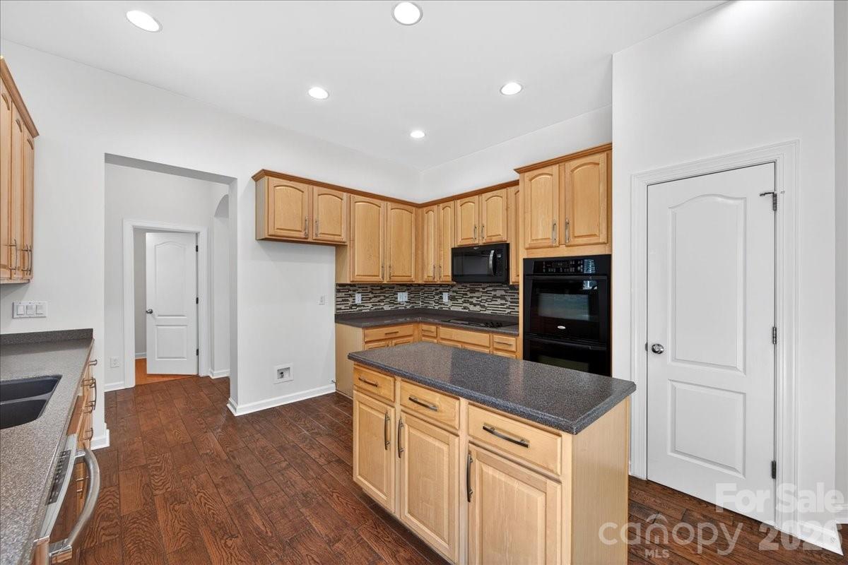 Wesley Oaks - Residential