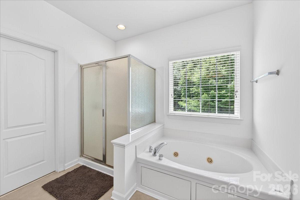 Wesley Oaks - Residential