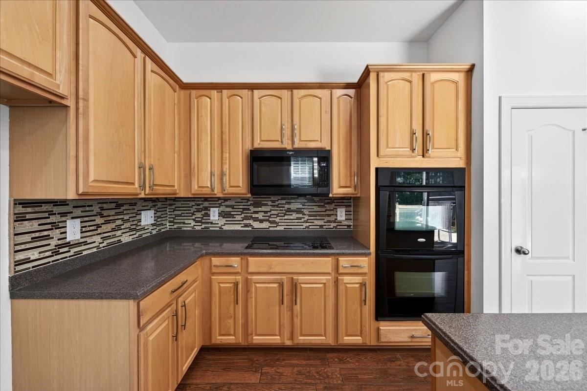 Wesley Oaks - Residential
