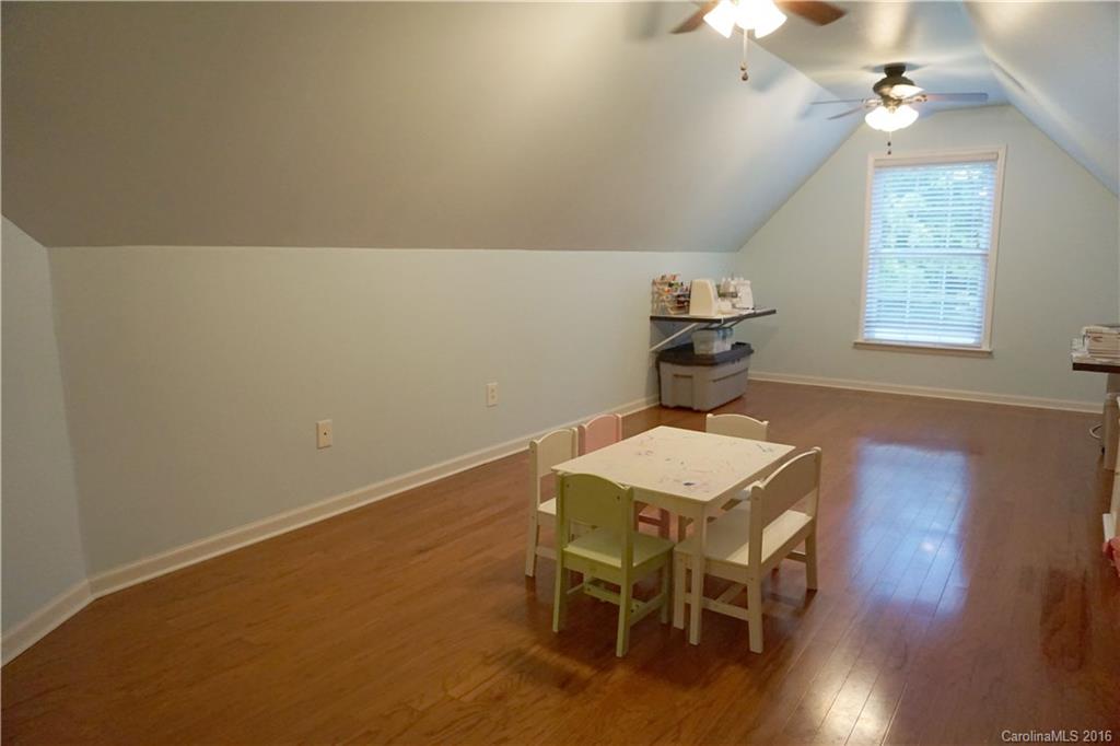 Hawkins Ridge - Residential