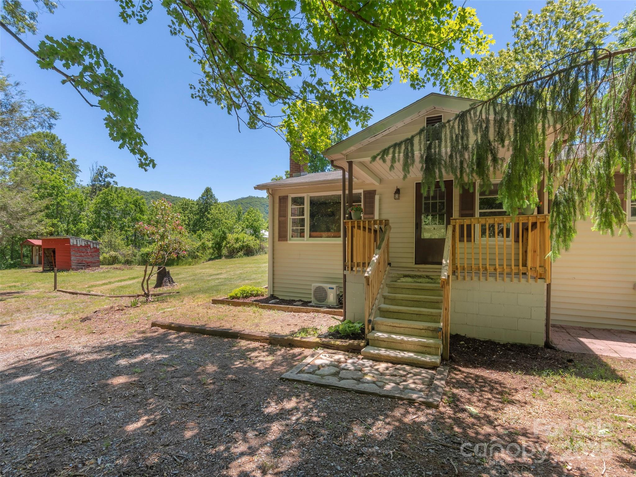 292 Cook Road