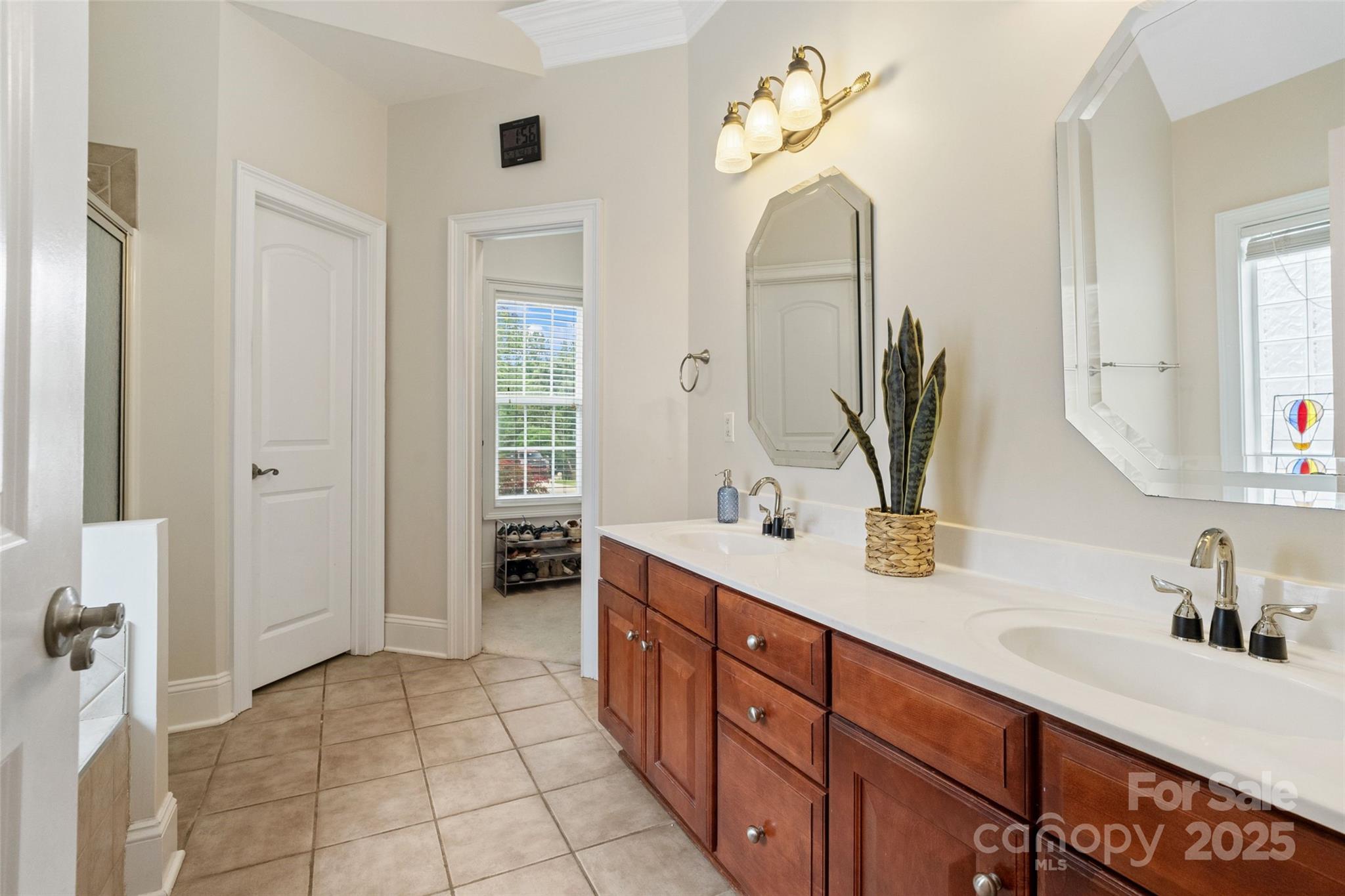 Seven Oaks - Residential