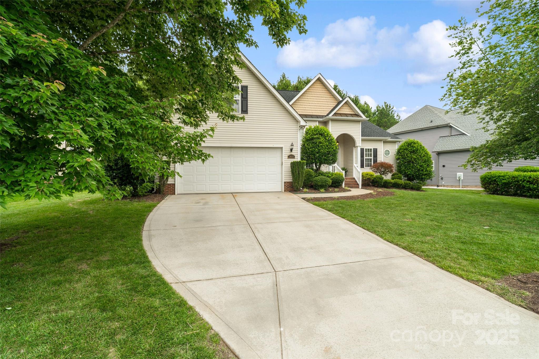 Seven Oaks - Residential