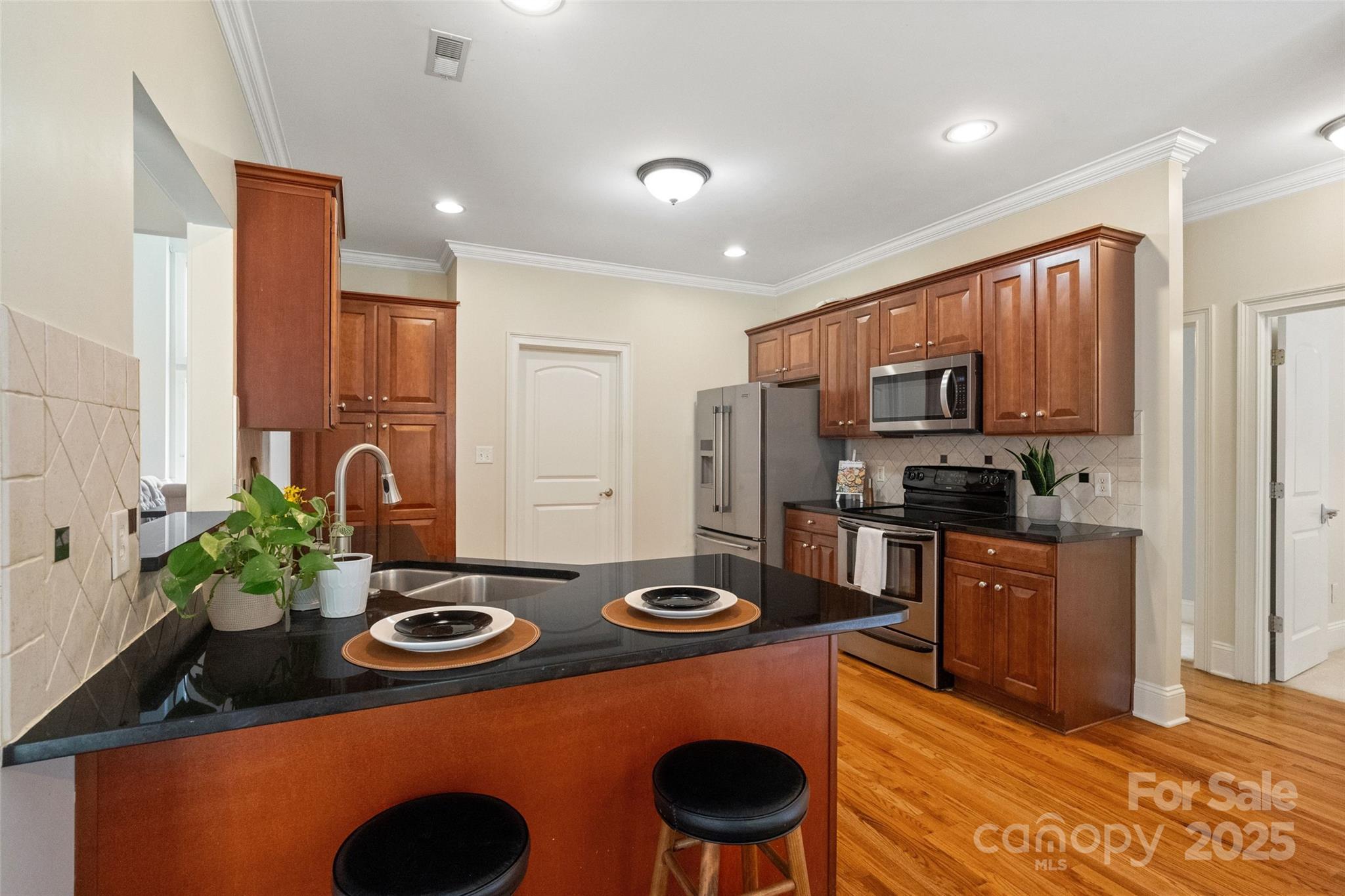 Seven Oaks - Residential