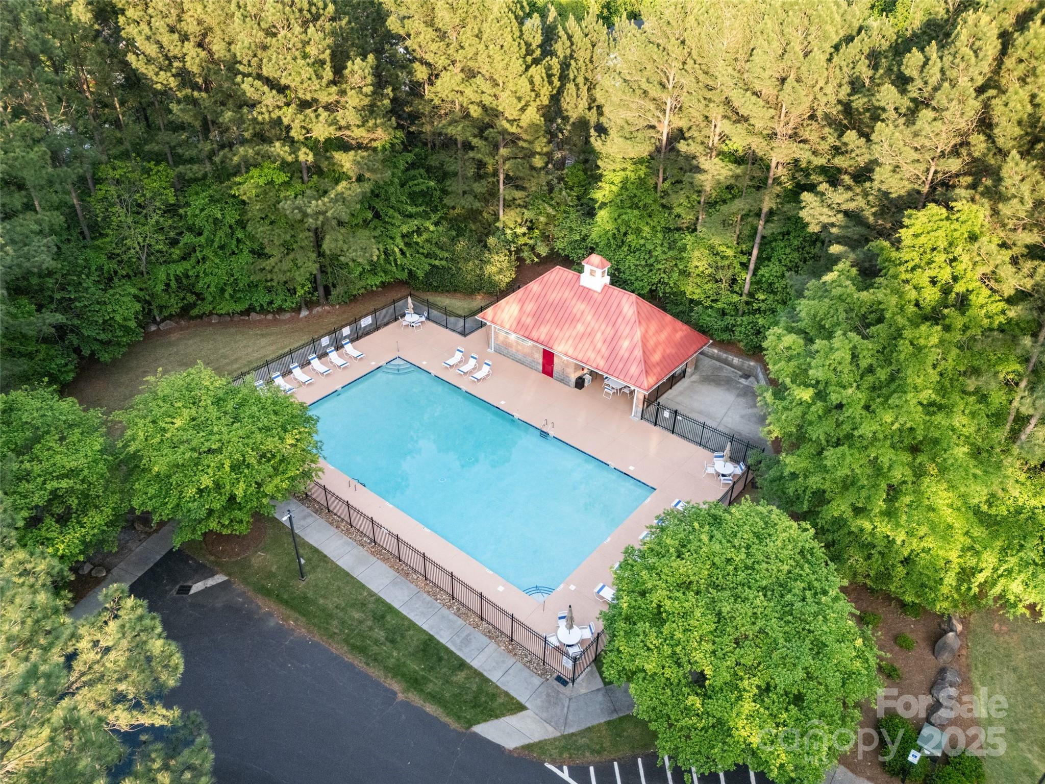 Seven Oaks - Residential