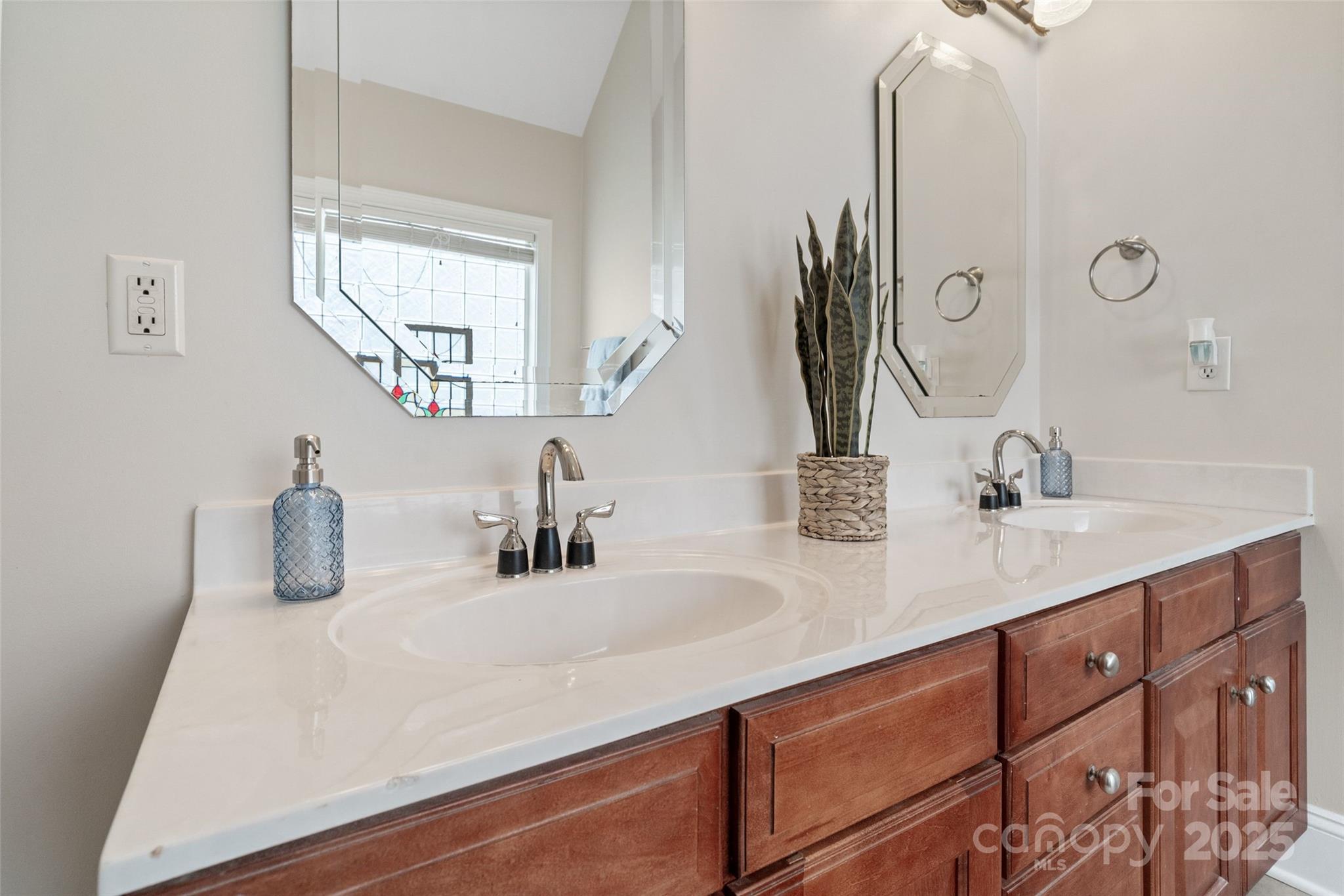 Seven Oaks - Residential