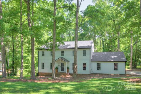 10501 Stonemede Lane Matthews NC 28105