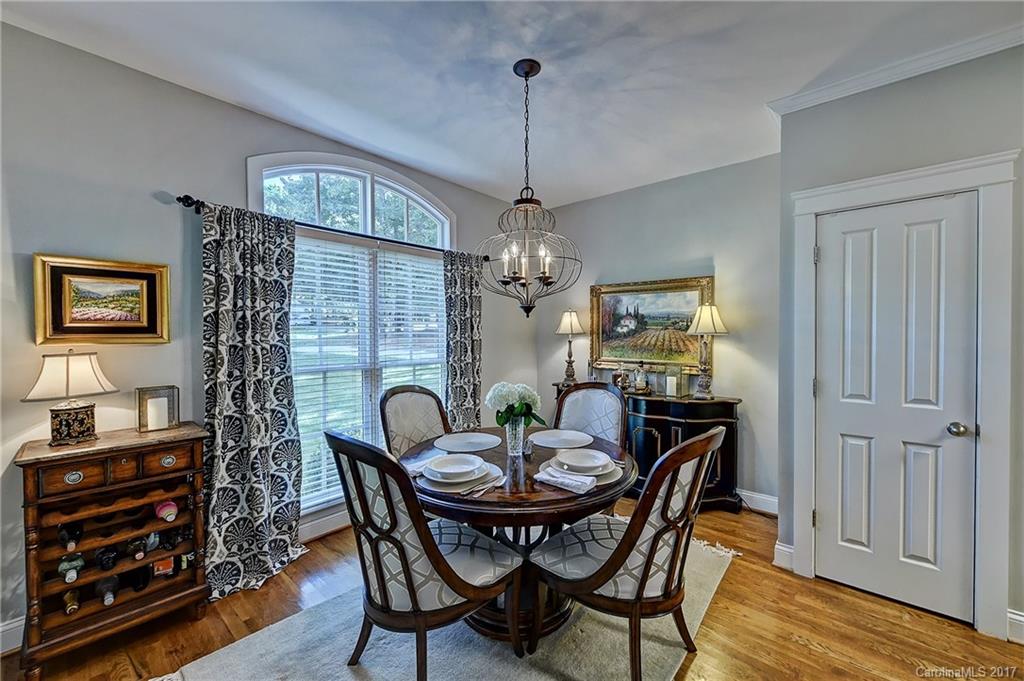 The Harbour at The Pointe - Residential