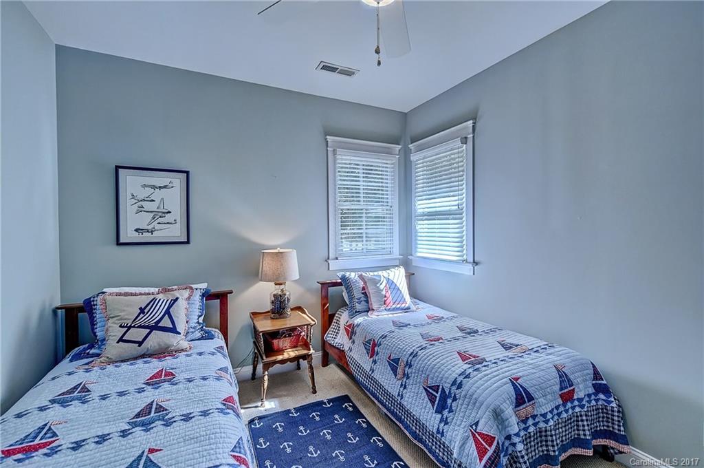 The Harbour at The Pointe - Residential