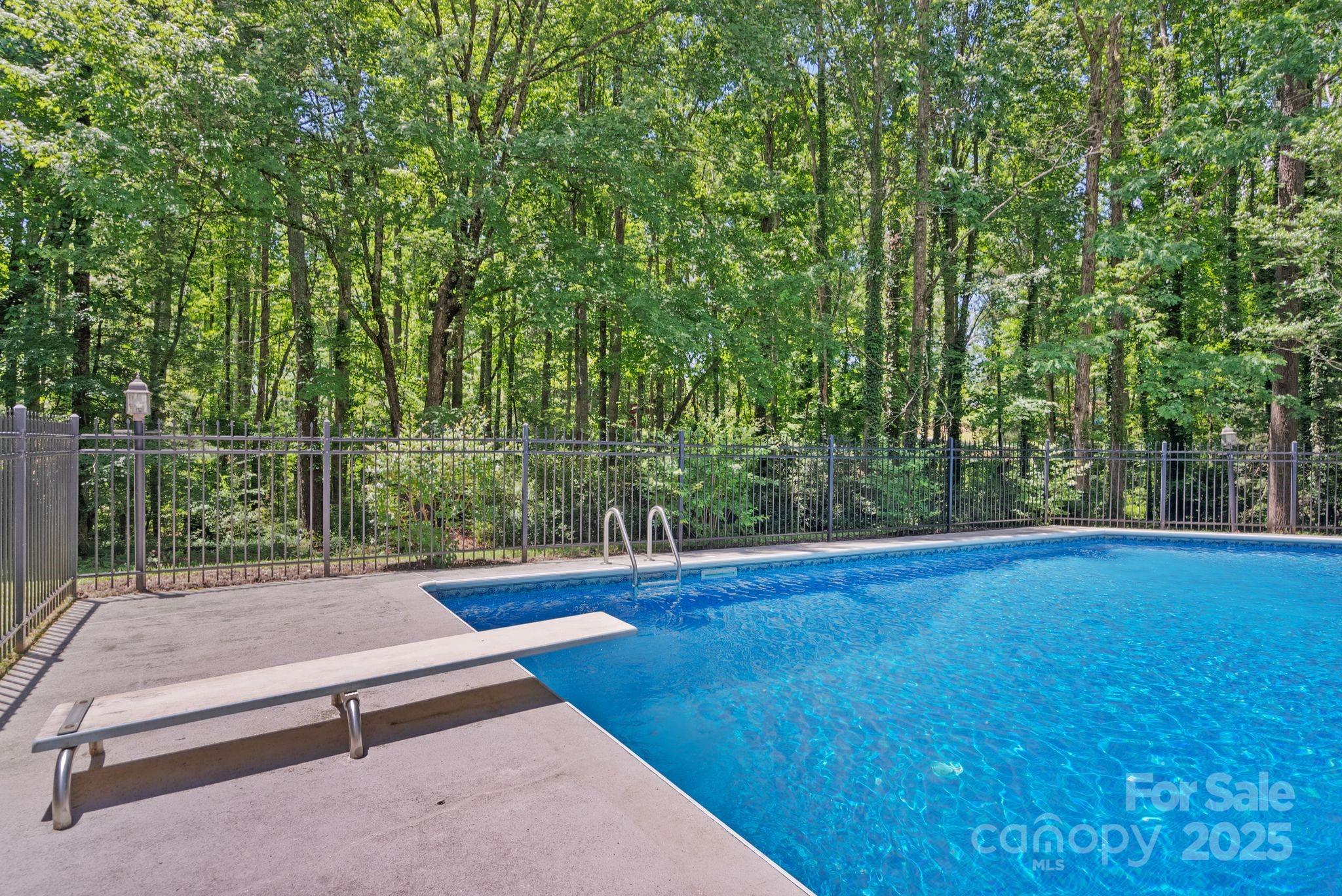 Mountain Heights - Residential