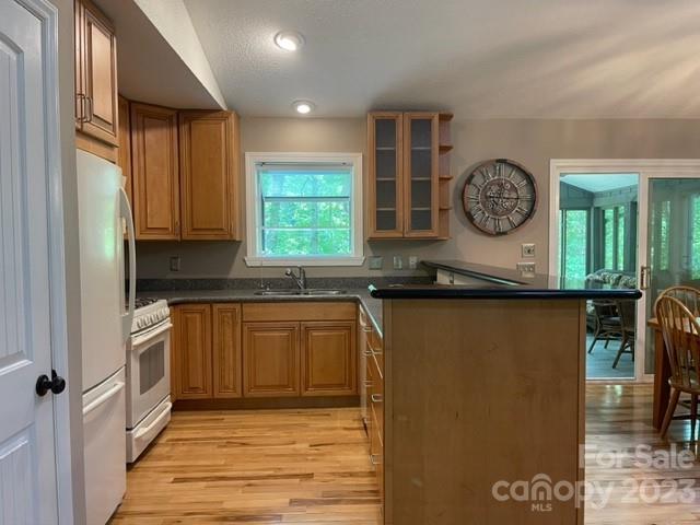 Connestee Falls - Residential