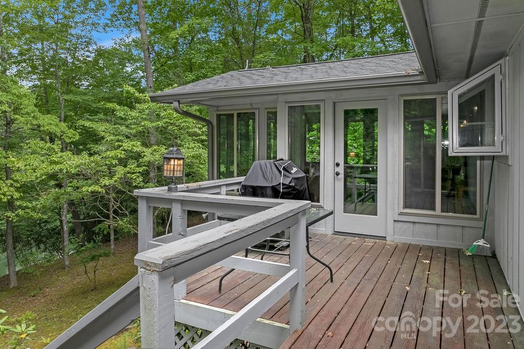 Connestee Falls - Residential