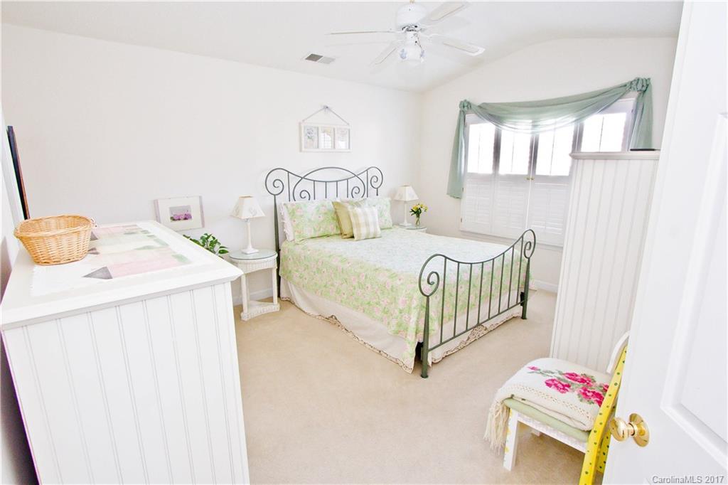 Forest Oaks - Residential