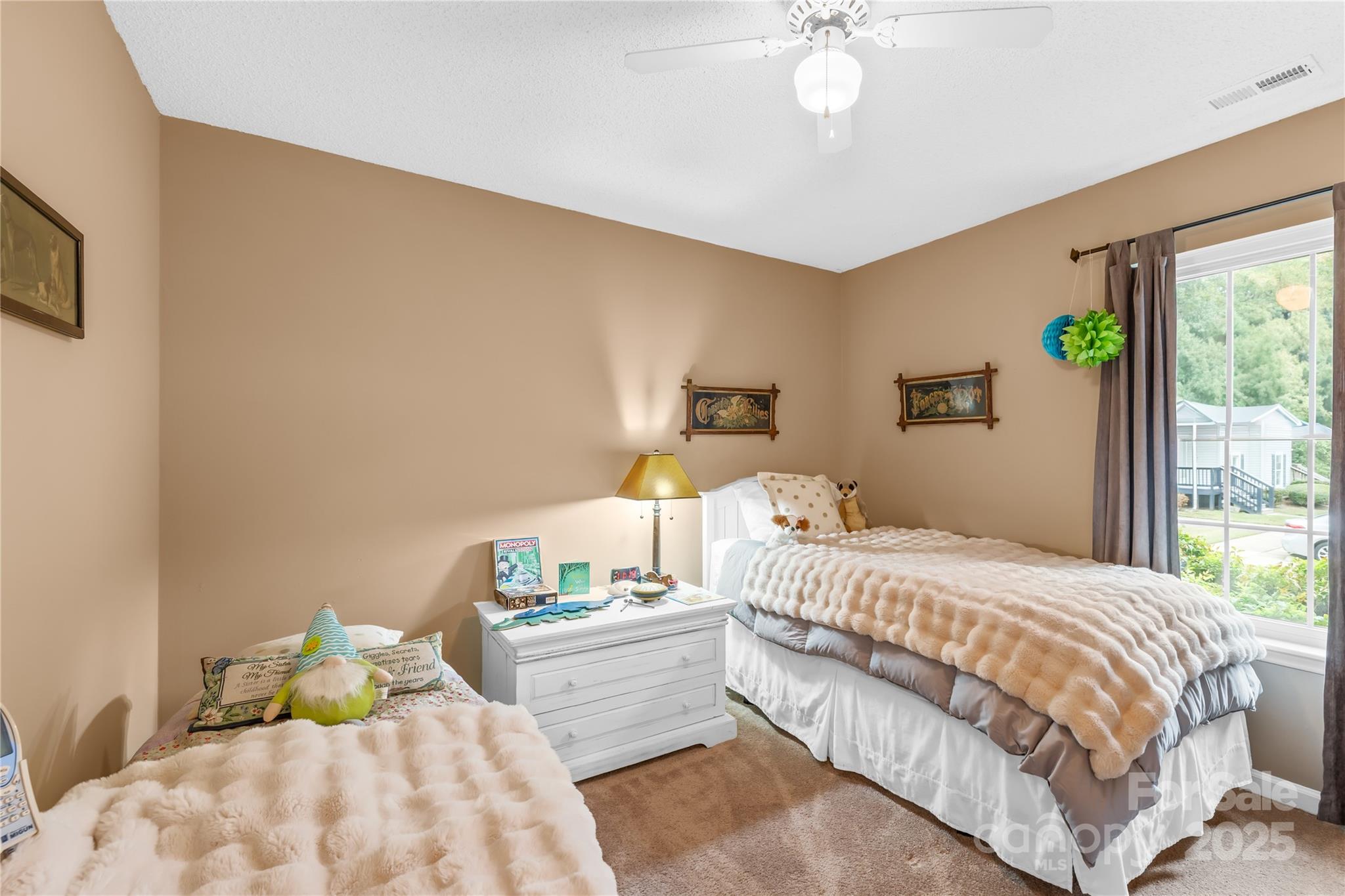 Hunt Club - Residential