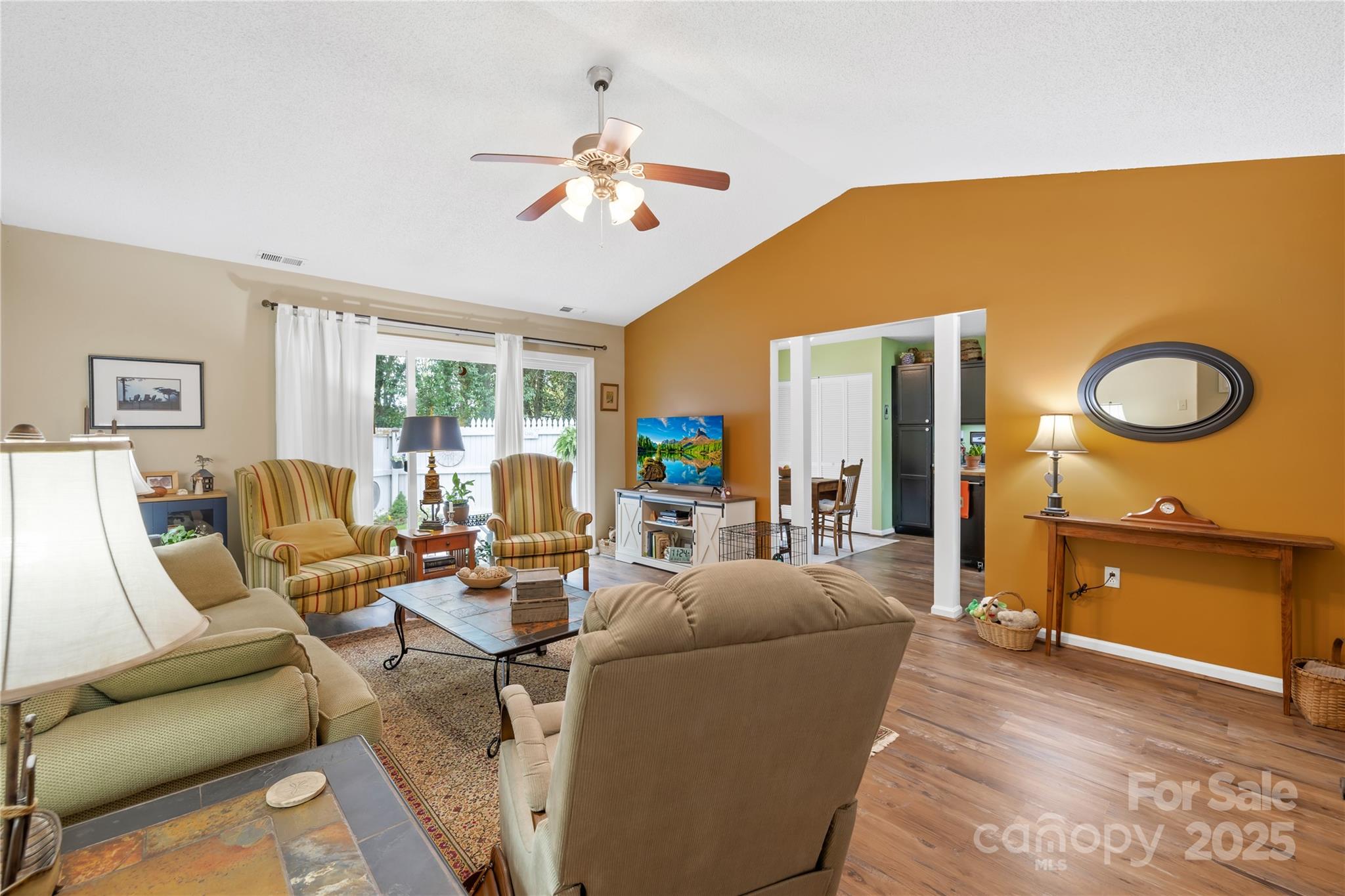 Hunt Club - Residential